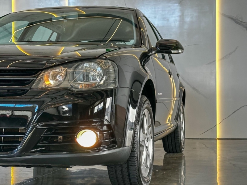 VOLKSWAGEN - GOLF - 2009/2009 - Preta - R$ 45.900,00