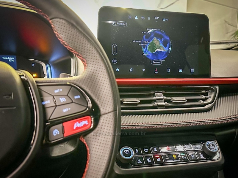 FIAT - FASTBACK - 2024/2025 - Branca - R$ 152.900,00