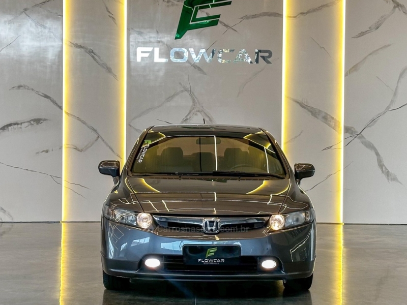 HONDA - CIVIC - 2007/2007 - Cinza - R$ 47.900,00