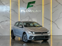 VOLKSWAGEN - POLO - 2025/2025 - Prata - R$ 133.300,00