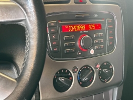 FORD - FOCUS - 2012/2013 - Branca - R$ 47.900,00