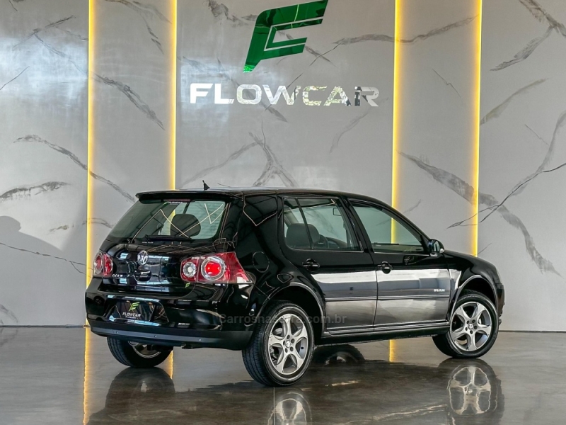 VOLKSWAGEN - GOLF - 2009/2009 - Preta - R$ 45.900,00