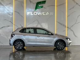VOLKSWAGEN - POLO - 2025/2025 - Prata - R$ 133.300,00